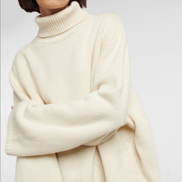 Toteme Sweaters - Toteme brand new white wool cashmere sweater